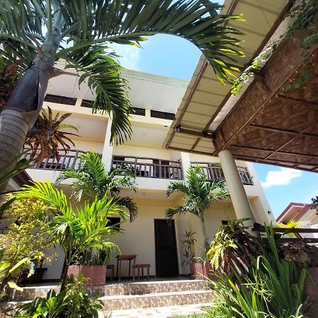 TLShaw Homestay General Luna  Luaran gambar
